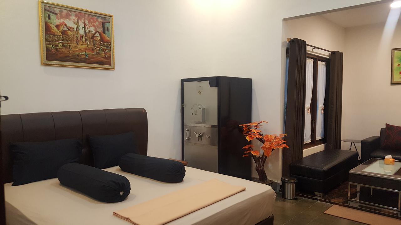 Sultan Guesthouse Tulungagung Zewnętrze zdjęcie