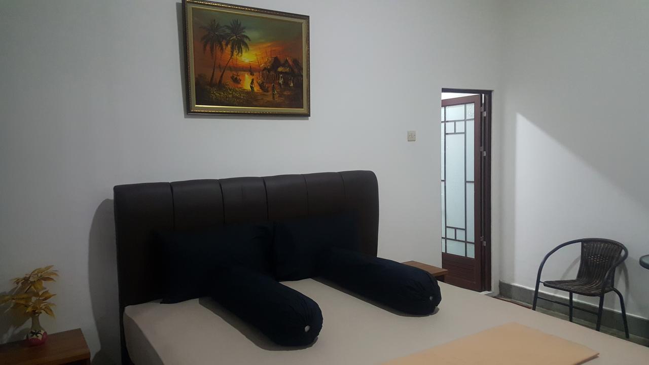 Sultan Guesthouse Tulungagung Zewnętrze zdjęcie